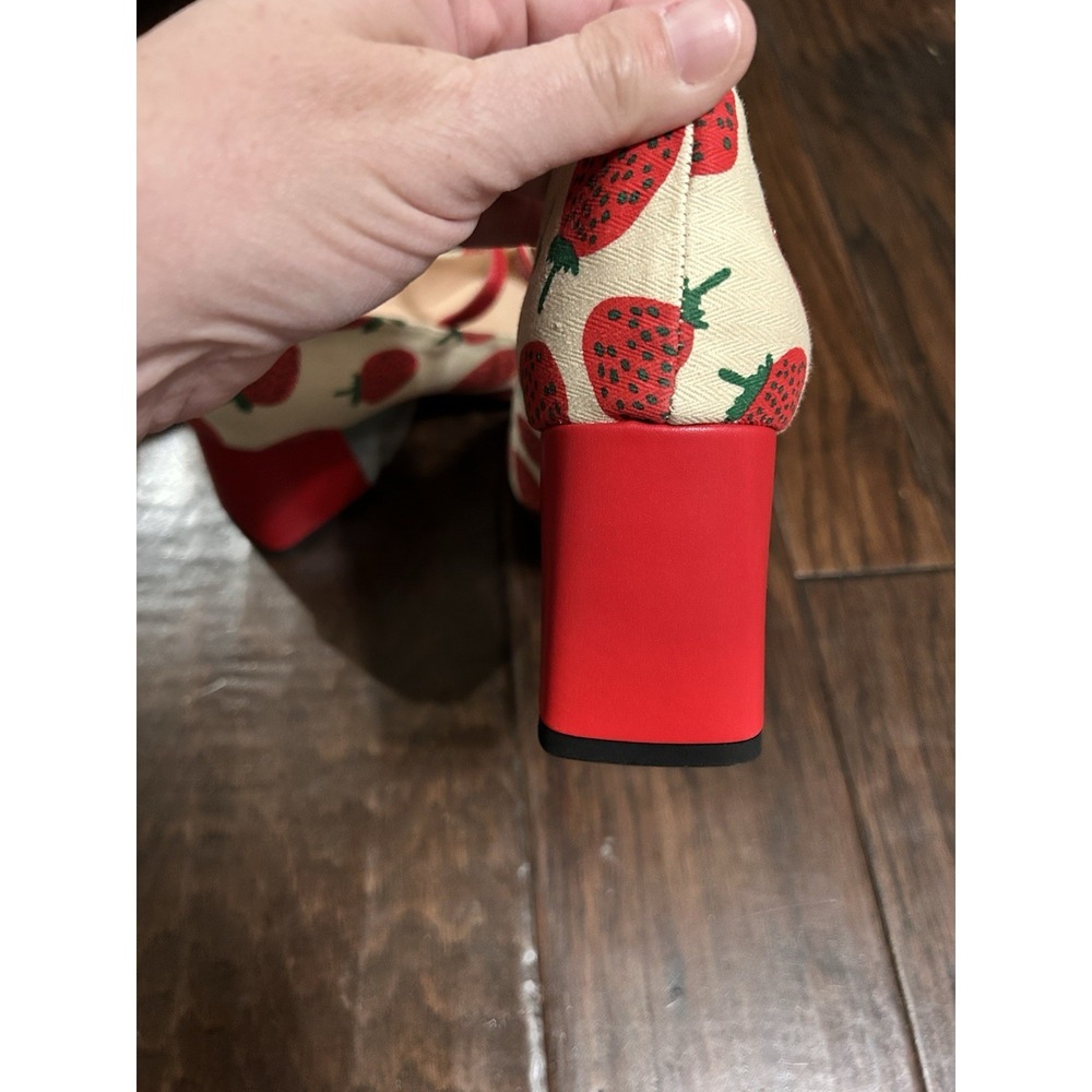 Strawberry Pattern Square Toe Chunky Heeled Mary Jane Pumps Sz 8 - Picture 6 of 12